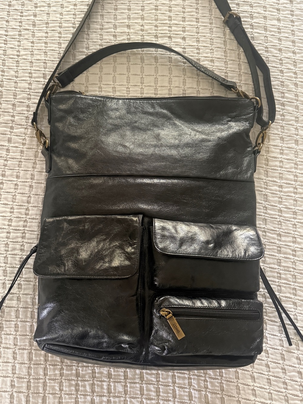 HOBO International Explorer Leather Bag – Convertible Shoulder/Crossbody – Black - Picture 13 of 16